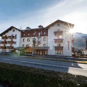 *** Hotel Rina Italië
